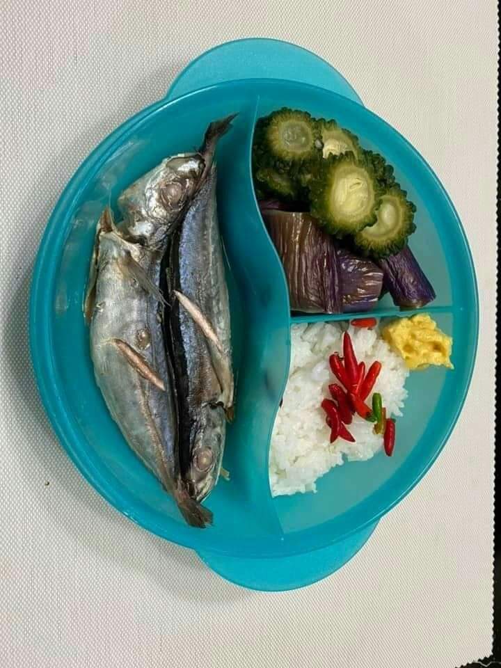 FoodViralMY's tweet photo. Menu diet guys. Slow slow berat turun nanti..

📷: darina sekeri https://t.co/H4A3AgP8zS