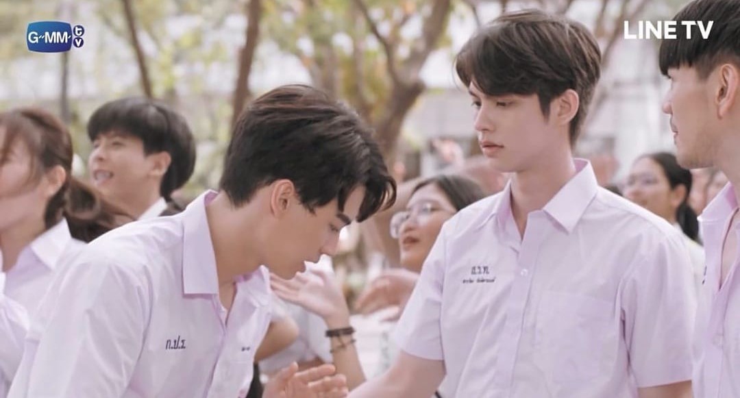 Noi6435591's tweet photo. ครั้งแรกที่สารวัตรเจอไทน์ก็ตกหลุมรักเลย ดนตรีสื่อรัก ลึก ลึกscrupp
#ไบร์ทวิน #bbrightvc #winmetawin https://t.co/o1tuCdzjXD