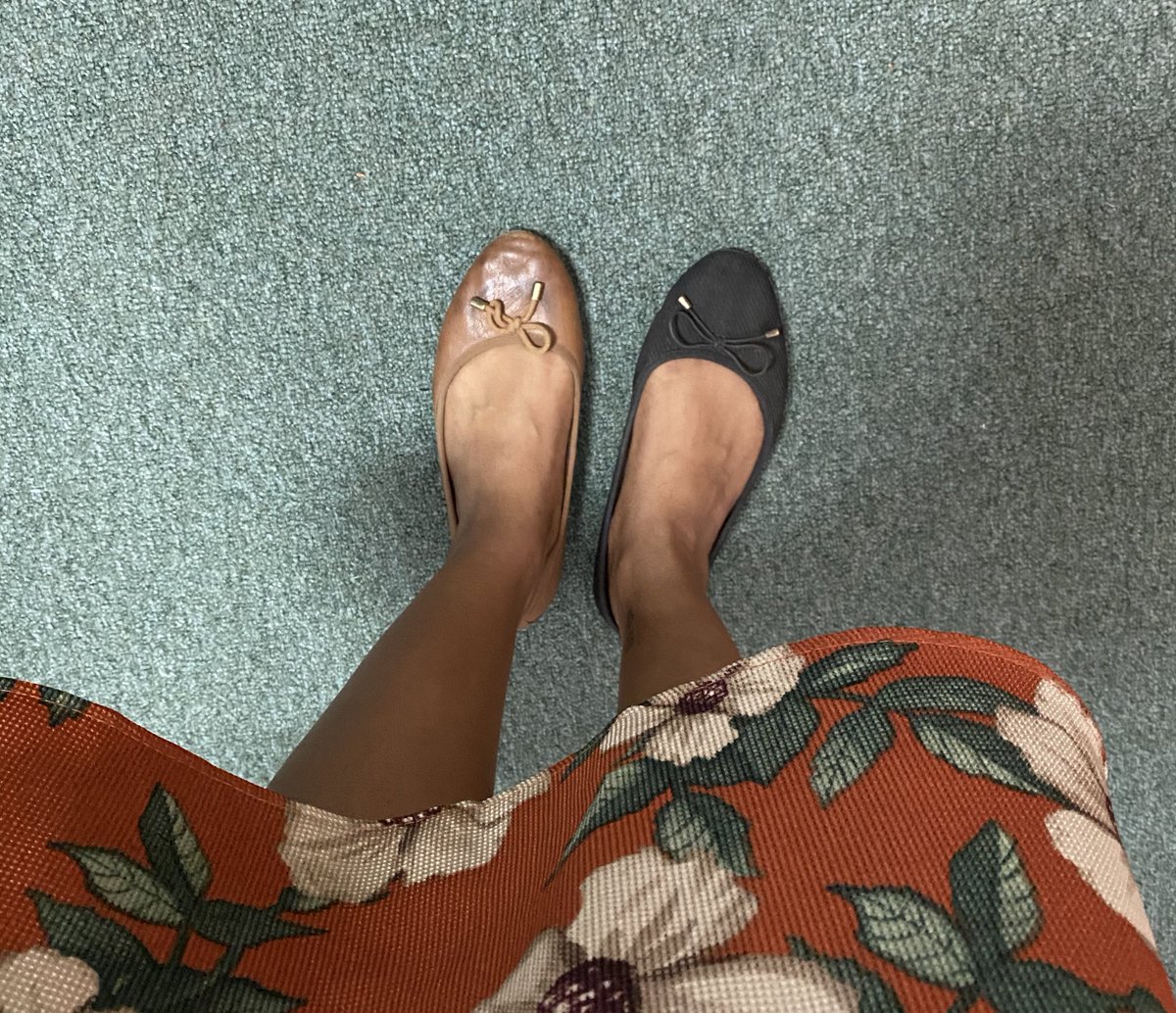 theditasaurus's tweet photo. Incontrovertible evidence that I’m not a morning person. #DownWith7amMeetings https://t.co/Mj1KrWSRz6