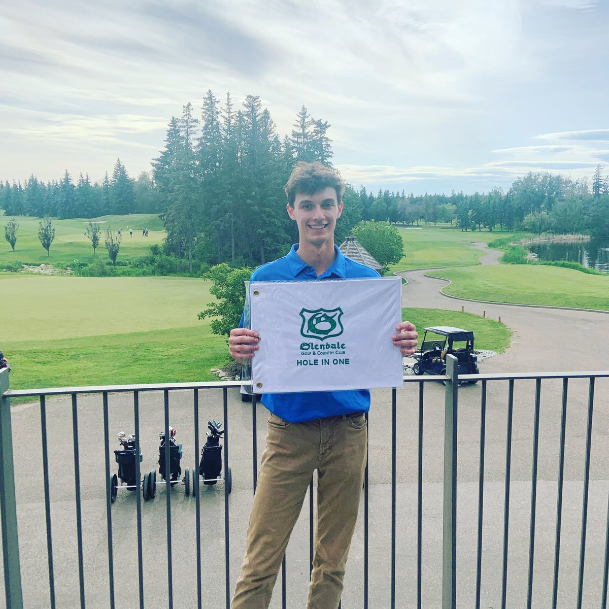 TheglendaleYeg's tweet photo. Jack Millard with his 1st Hole in One tonight! #hole4 #rainingaces #TheG https://t.co/B8PNTvou2n
