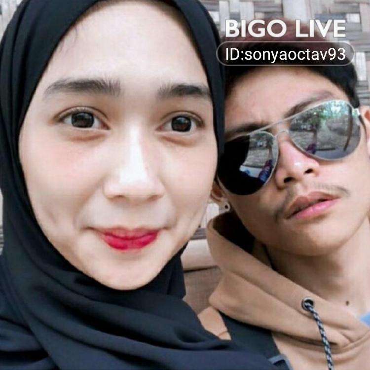 Iday33's tweet photo. Masuk dan nonton LIVE PRAS &amp; ERIKA🖤 di #BIGOLIVE: CHALLENGE YOK  
https://t.co/tT0FBopNZG https://t.co/DkGZSl4StT