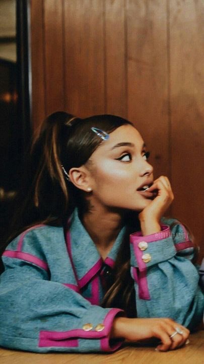 buteraspos's tweet image. #happybirthdayariana 💕✨
𝐡𝐚𝐩𝐩𝐲 𝐛𝐢𝐫𝐭𝐡𝐝𝐚𝐲 𝐭𝗼 𝐭𝐡𝐞 𝐛𝐞𝐬𝐭 𝐠𝐢𝐫𝐥🥺🤍