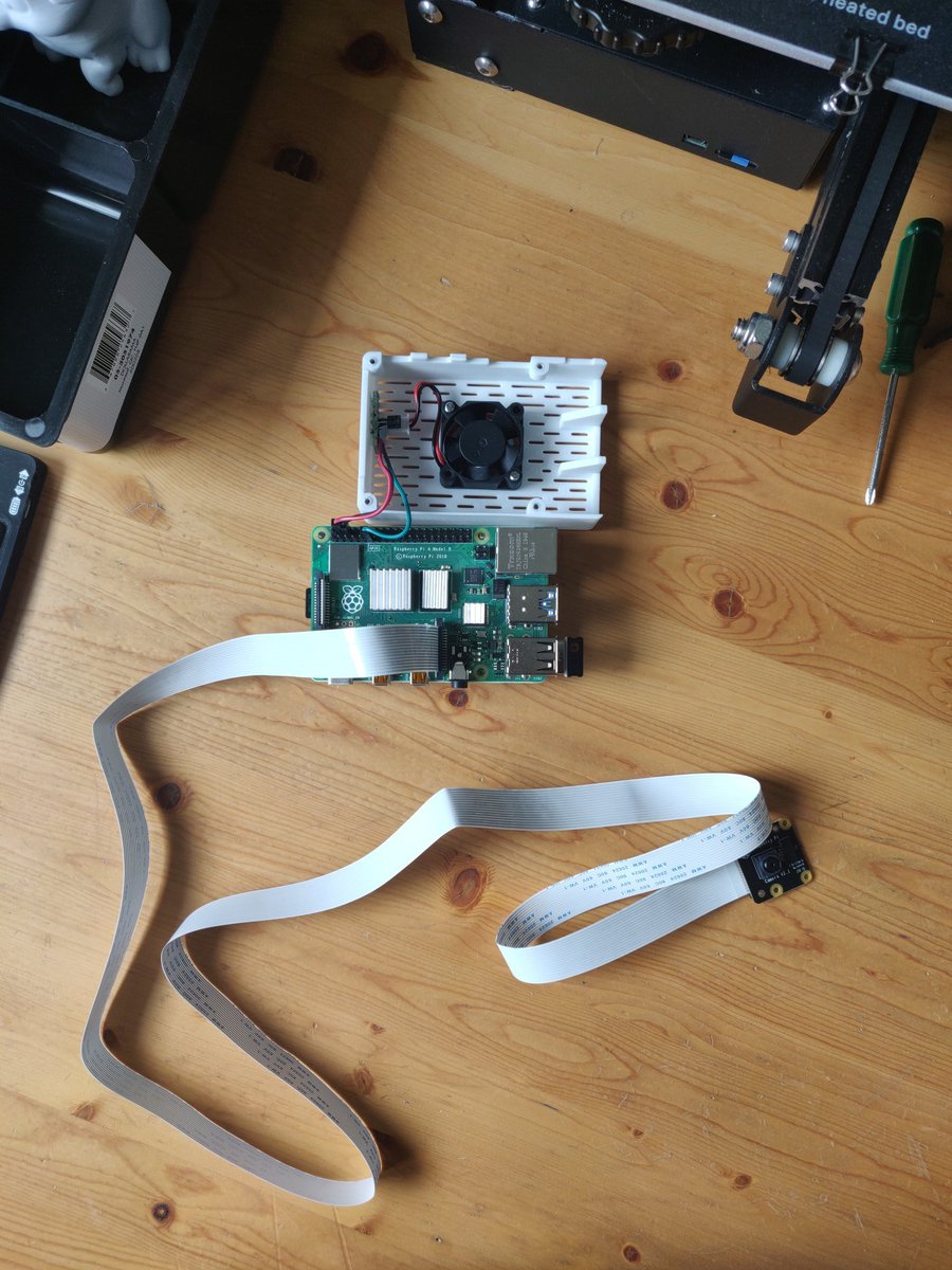 QuantumXERO's tweet photo. My ridiculously long Raspberry Pi camera cable just arrived. Perfect for my Octopi setup, but a bit longer than I imagined it would be 😅.

#raspberrypi #rpi #3dprinting #engineering #rpicamera #code #programming https://t.co/rVHHjdxmiT