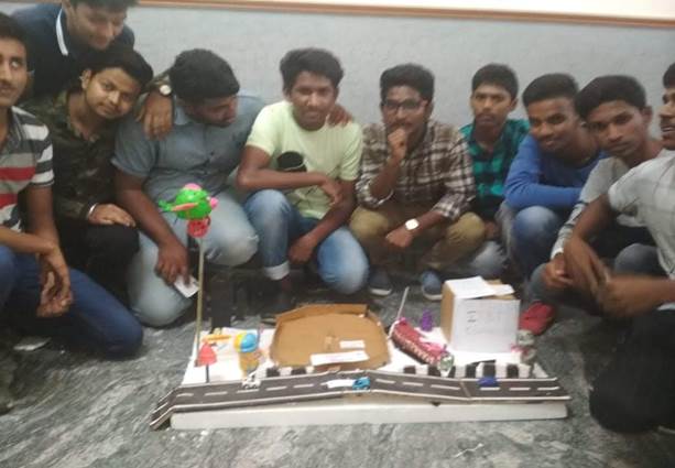 gopalan_of's tweet photo. "Creative is making marvelous out of the Discarded." #MODELMAKINGCOMPETITION #BESTOFWASTE conducted for our First year students to showcase their #innovativetalent organised by #CIVILDEPARTMENT Gopalan College of Engineering and Management (GCEM) https://t.co/UGShzcm1ow