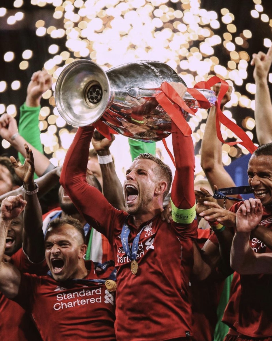 Footballtweet's tweet photo. 9 years ago, Liverpool signed Jordan Henderson. He struggled to make the grade, nearly got sold to Fulham in 2012 but got his head down and never gave up.

Now he's captain, played 359 times, and won the League Cup, Club World Cup, Super Cup, Champions League and Premier League. https://t.co/Sc5RiJtUfI
