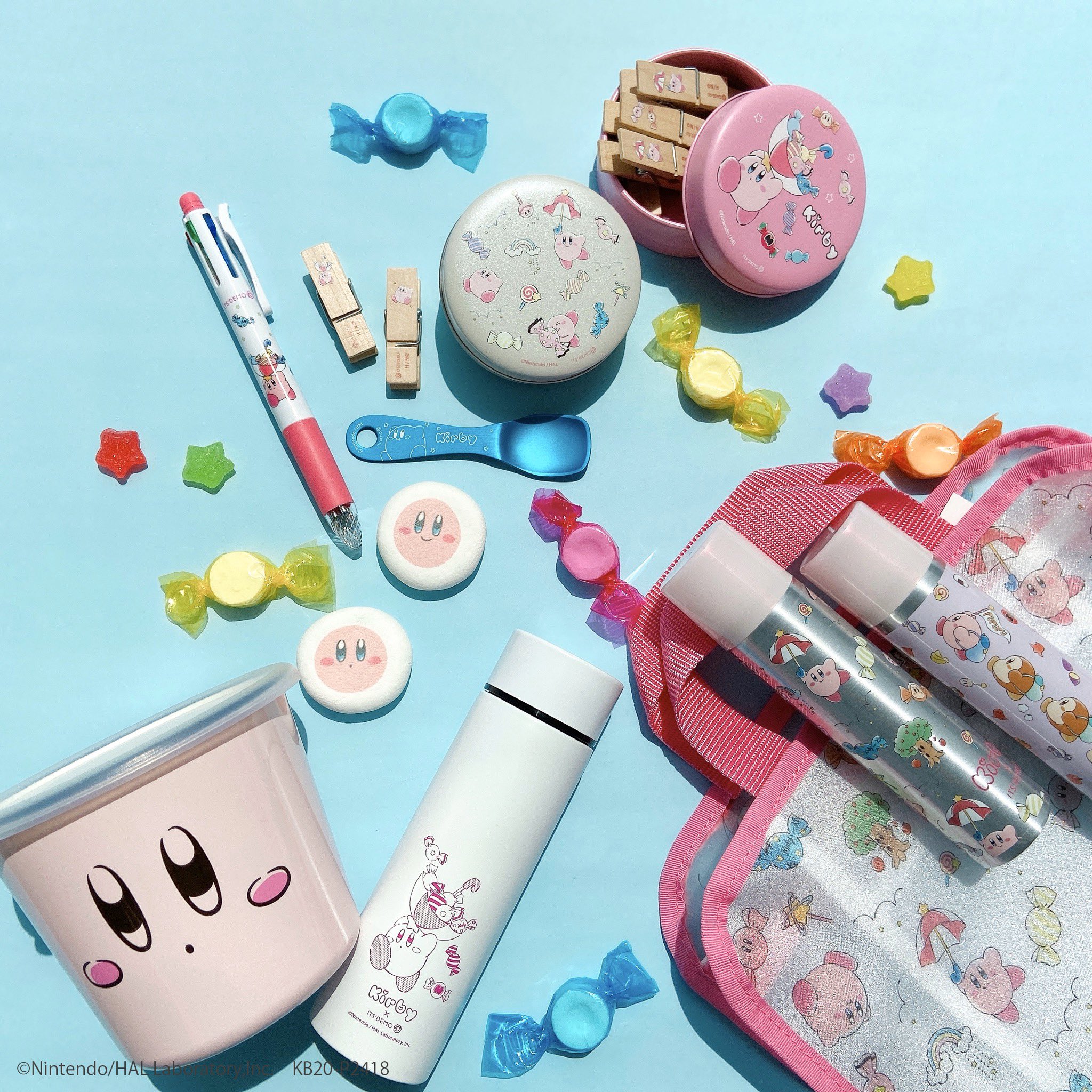 Its Demo 星のカービィ Its Demo 6 30 火 オンラインストア順次発売 Am11 00発売開始予定 ついに キャップ付きリップなどコスメアイテムも登場 キャップ付きリップ ネイル Uvスプレーは6 30よりオンライン ストア 全国のイッツデモで