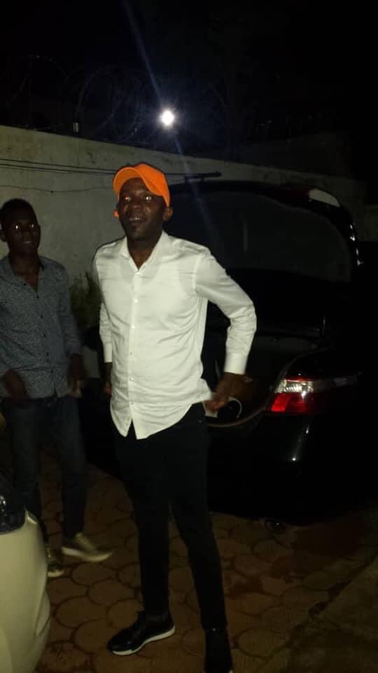  #Thread The Ernest Obama matter: Proof that the judiciary system in  #Cameroon is corrupt? A frail looking Ernest Obama spent his first night at home yesterday, after 7 nights at a detention cell in Cameroon’s political Capital Yaoundé.