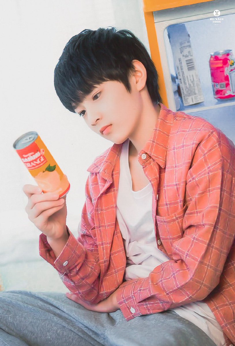uu200212's tweet photo. 오랜지에이드🍊 https://t.co/TEvIUZNmSY