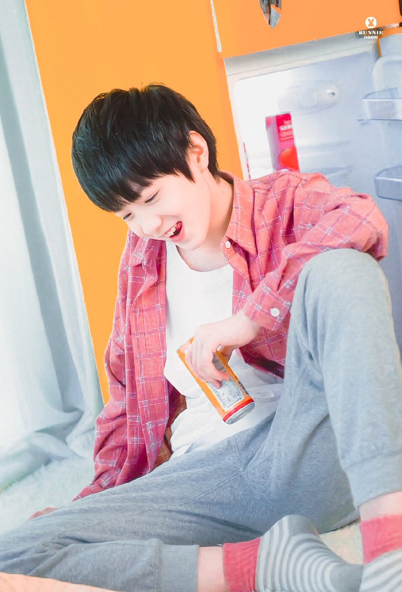 uu200212's tweet photo. 오랜지에이드🍊 https://t.co/TEvIUZNmSY