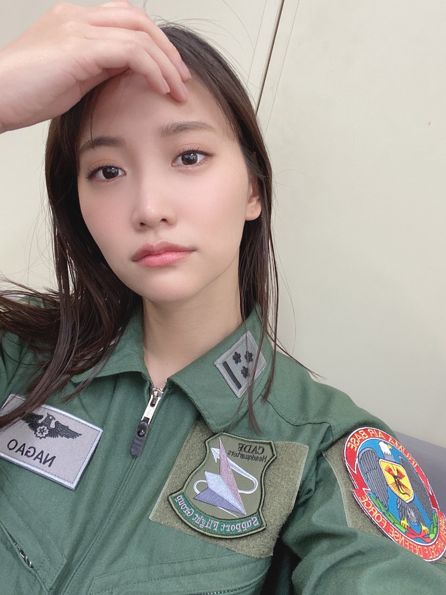 永尾まりや 今日はmamorの撮影で入間基地で撮影してたよ 貴重な体験できました Mamorofficial
