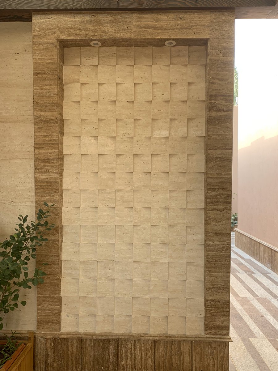 ديكور من الترفنتينو