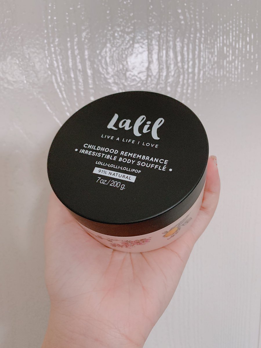 amdewreview24's tweet image. ช่วงนี้ย้ายบ้านจะห่างหายจากการทำรีวิวไปหน่อยนะค่า ^^ ขอ #แจกของ ไปพลางๆก่อนน้าา รื้อให้หมด !! 😃😃 
กติกา รี+ฟอล+อีโมจิงับบ 
ปก 1/7 เลยจ้า 🤟🏻 
แจก