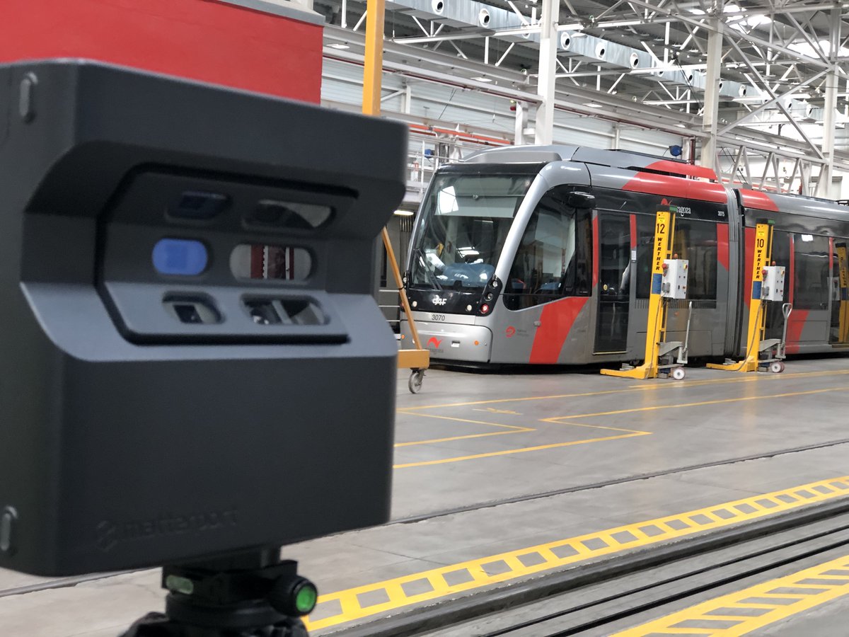 J3dVirtual's tweet photo. Semana atareada... esta vez nos hemos movido. En concreto a Zaragoza. A unas instalaciones que el grupo CAF. https://t.co/q5G4iAAMft