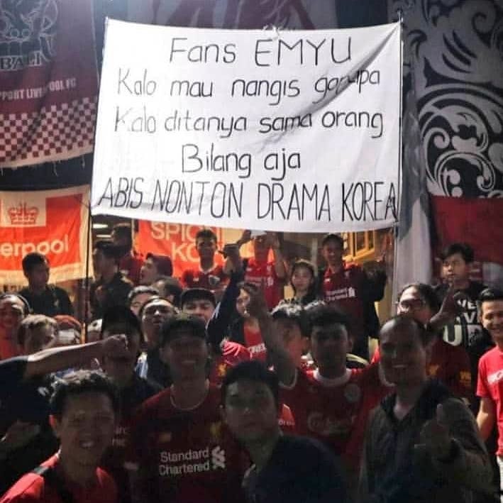 jawafess's tweet photo. Nangiso rapopo lur 
Kanggo fans MU xixixi https://t.co/iLGsGIjLO9
