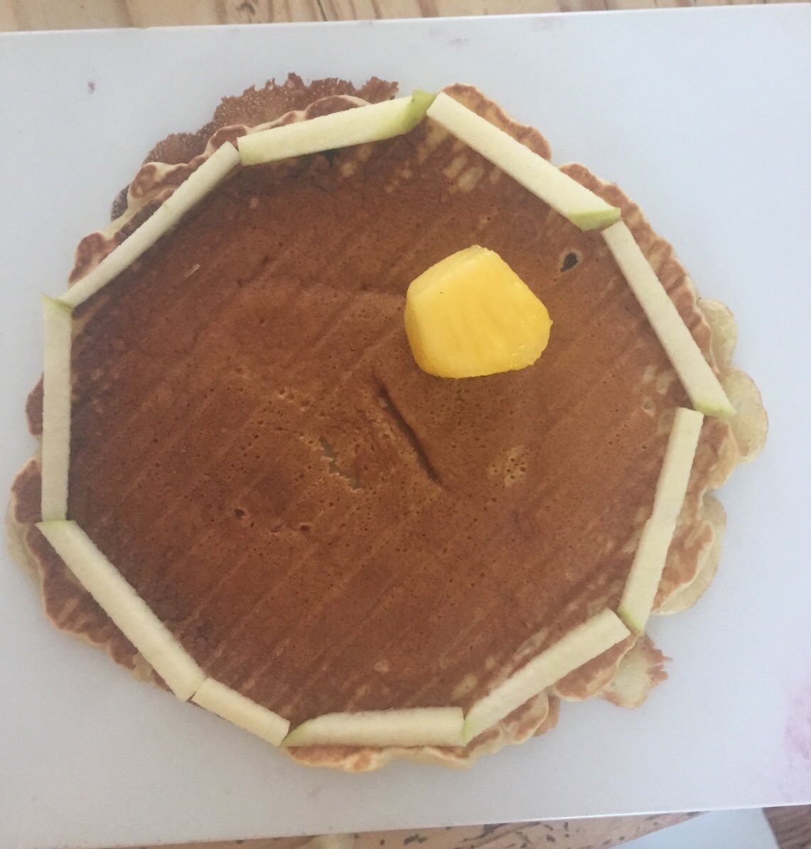 WcbScience's tweet image. Year 8 pupils use household objects to compare animal cells and plant cells part a