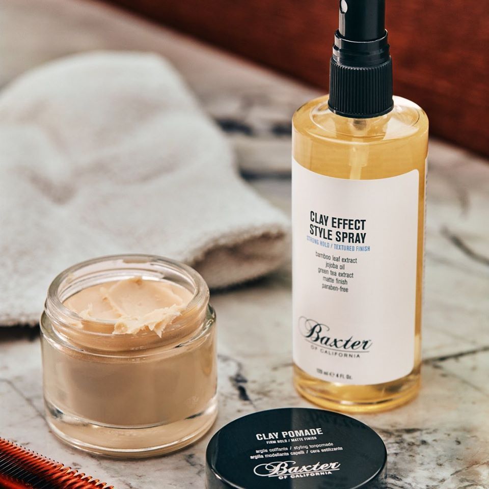 ComptoirdelHomm's tweet photo. VENTE FLASH ⚡
-20% sur TOUT* notre site ! Profitez-en pour faire le plein de soins visage, corps, cheveux, parfums... 😍

Par ici pour en profiter ! 👉 https://t.co/gDC7Nalrna

*Hors exclus https://t.co/W1XQC5oulE