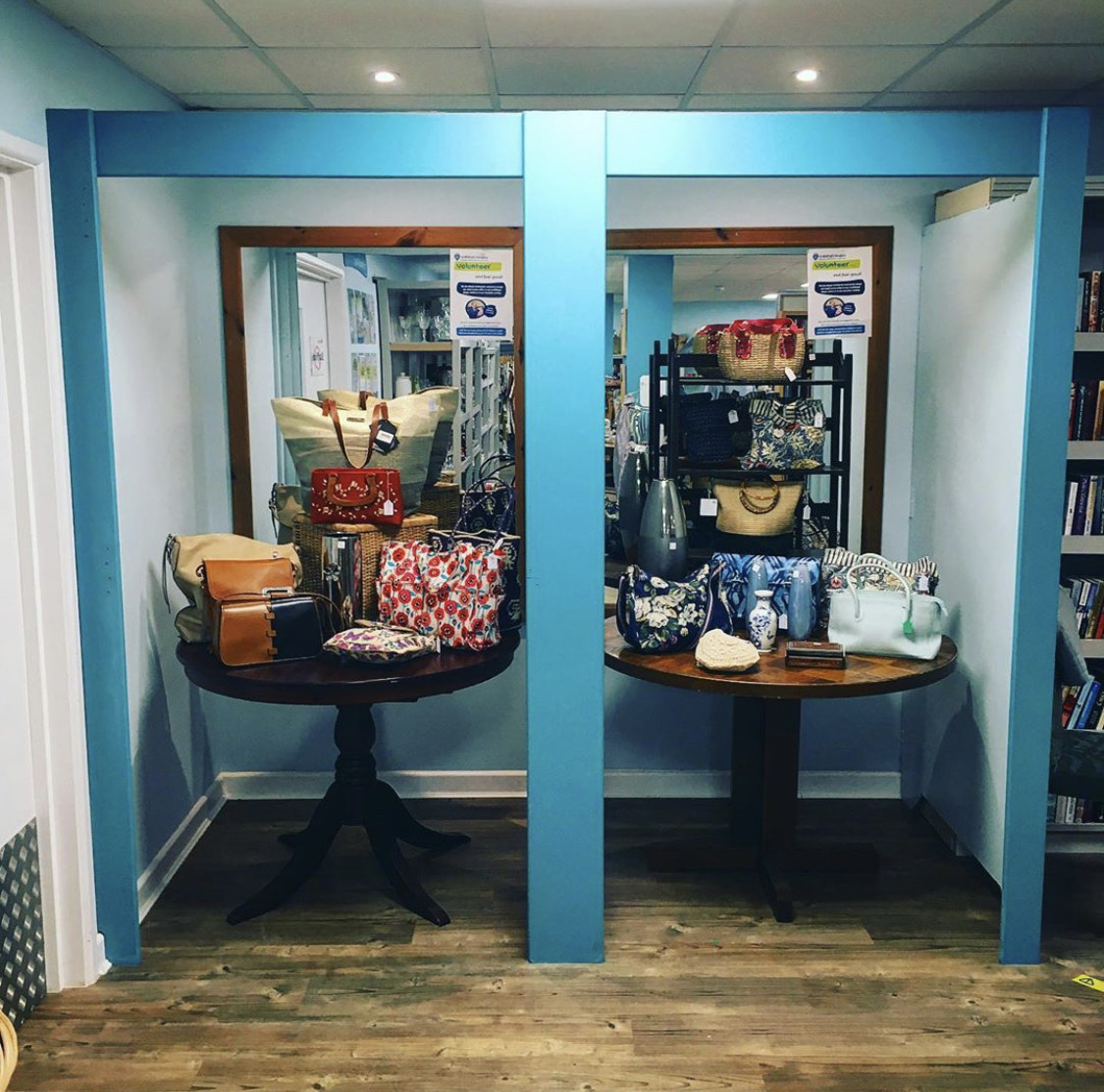 StWilfridsChi's tweet photo. The majority of our shops are now up & running again in line with Government protocols, and we're delighted to welcome customers once more.
Please pay us a visit this weekend if you can. More here: https://t.co/MznWVTMnwR
#RetroandVintage
#Chidham
#EastWittering
#Midhurst https://t.co/kgnzWiI3W7