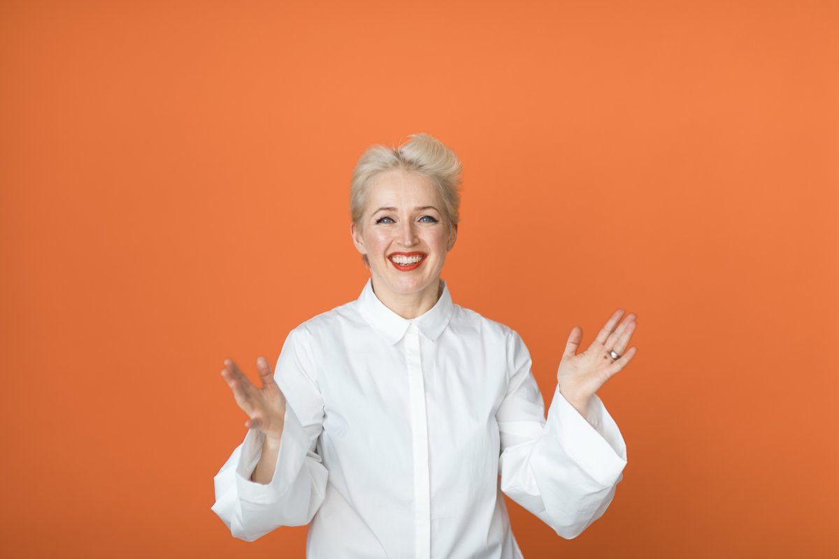 Anna Perho kertoo vapaaehtoistyöstään Amigo-mentorina uudessa Tekijöiden tarinoita -blogissa.

Lue blogi täältä: tarinat.hiiop100.fi/fi/blog/2NoJjK…

#vapaaehtoistyö #amigomentorointi <a href="/HDLsaatio/">Diakonissalaitos</a> 

Kuva: Jouni Harala