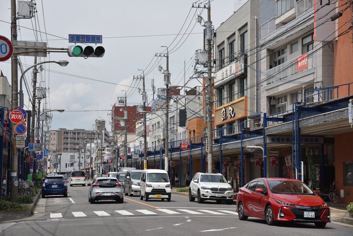 福田洋一 בטוויטר 久しぶりに松阪へ ロータリーにカネ七タクシーがいたり 京町で飲食テナントが入るビルを新築していたり 日野町や中町にお洒落な店が増えていたり 自分が来ていない間にいろいろ変わっていた 駅西や三交百貨店跡地は相変わらず駐車場のまま