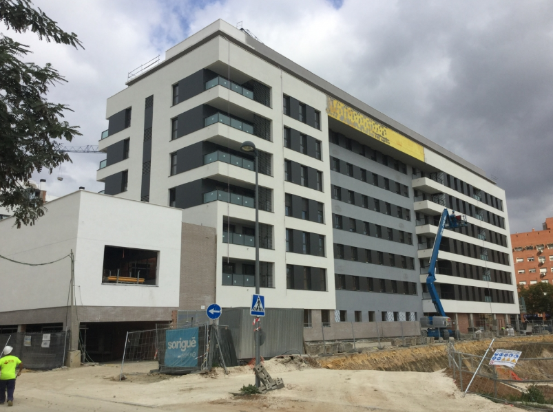 ISOVERes's tweet photo. #CLIMA34, #Drywall y #CLIMAVER neto son las soluciones @ISOVERes escogidas por Atrio Arquitectura para #aislar térmicamente y acústicamente un complejo de 230 viviendas.
¿Quieres saber más sobre este proyecto?👉https://t.co/G7D0haea9s https://t.co/tcRVVssWC2