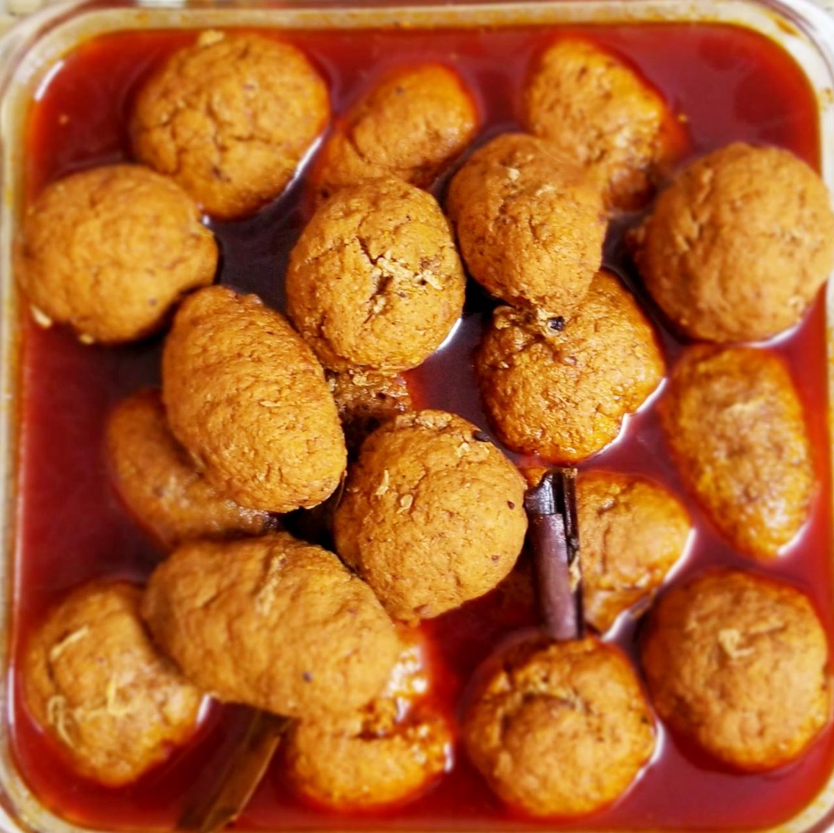 PatrakarKaDhaba's tweet photo. Koshur Macch-Apricots (Meatballs Kashmiri Style) by *S* π¨
#CookEatProsper
#Meatballs
#KashmiriStyle https://t.co/v2f7yHPSEv