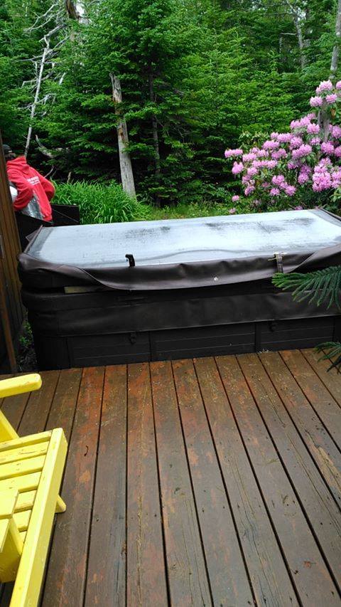 HalifaxJunk's tweet photo. Are you ready to remove that old #hottub you put in years ago but now want it gone ?
We do Hot tub removal ! ๐
Here is one from yesterday !
Our client is happy ...now what are they going to do with that extra space ? Maybe a garden ? ๐ธ๐ฑ
#junkworks #Halifax https://t.co/qCNckjJoNi