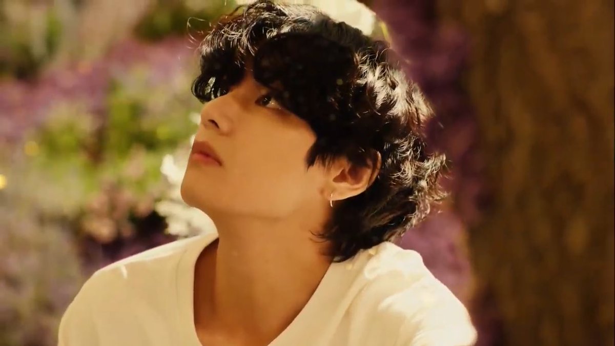 kookie tweet media