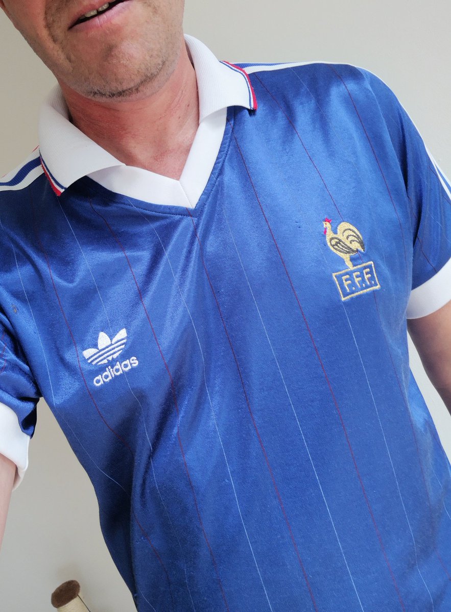 @TheKitmanUK Fridays kit for work at home, France 84 classic adidas pinstripe #kitsathome #france #adidas