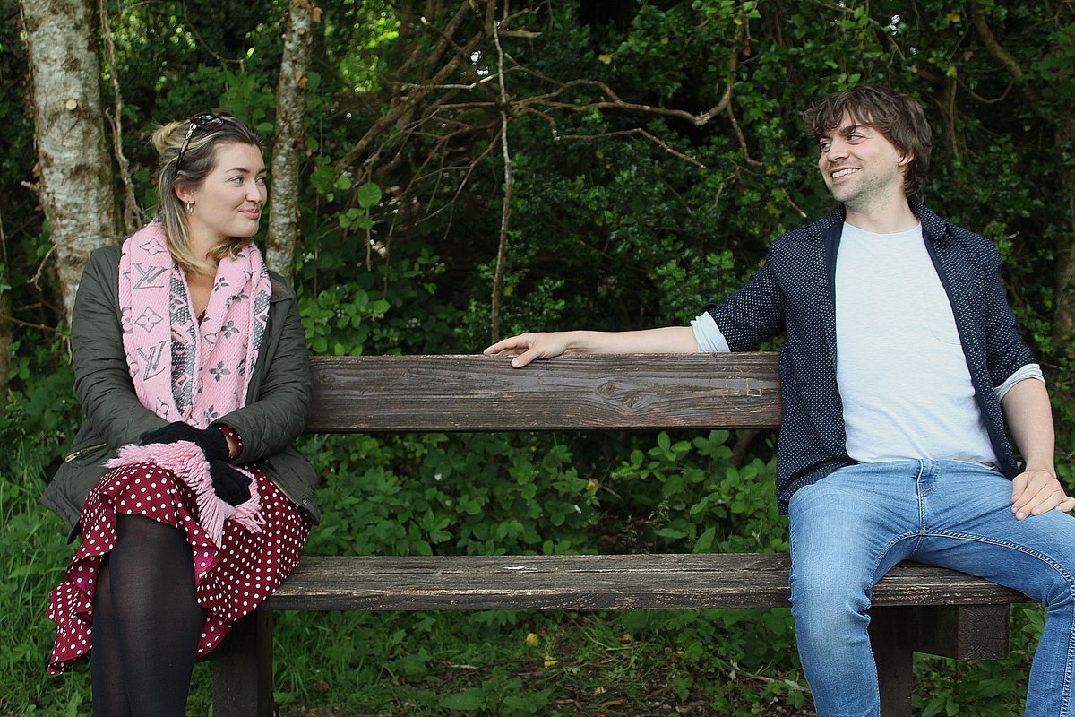 BLOCTG4's tweet photo. Tá Ep. 1 &amp; 2 de 'Le Ceangal' amuigh anois ar YouTube BLOC! 

Is féidir breathnú orthu anseo 👇
https://t.co/fD8V8Zfcok

#LeCeangal @TG4TV @TuaFilms @eoineyd37 @EvaJanez @OiMisteil https://t.co/fukEka8HOJ