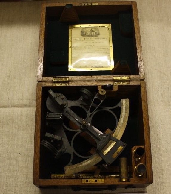 scotfishmuseum's tweet photo. Fifty Friday has come around again and this time we have a sextant, this would have been used on board a ship for taking altitudes in navigation and surveying. We know from the certificate inside the lid that it was used during the period of around 1910. ANSFM: 2019.86
#sfm50 https://t.co/UZjxrBPxtL