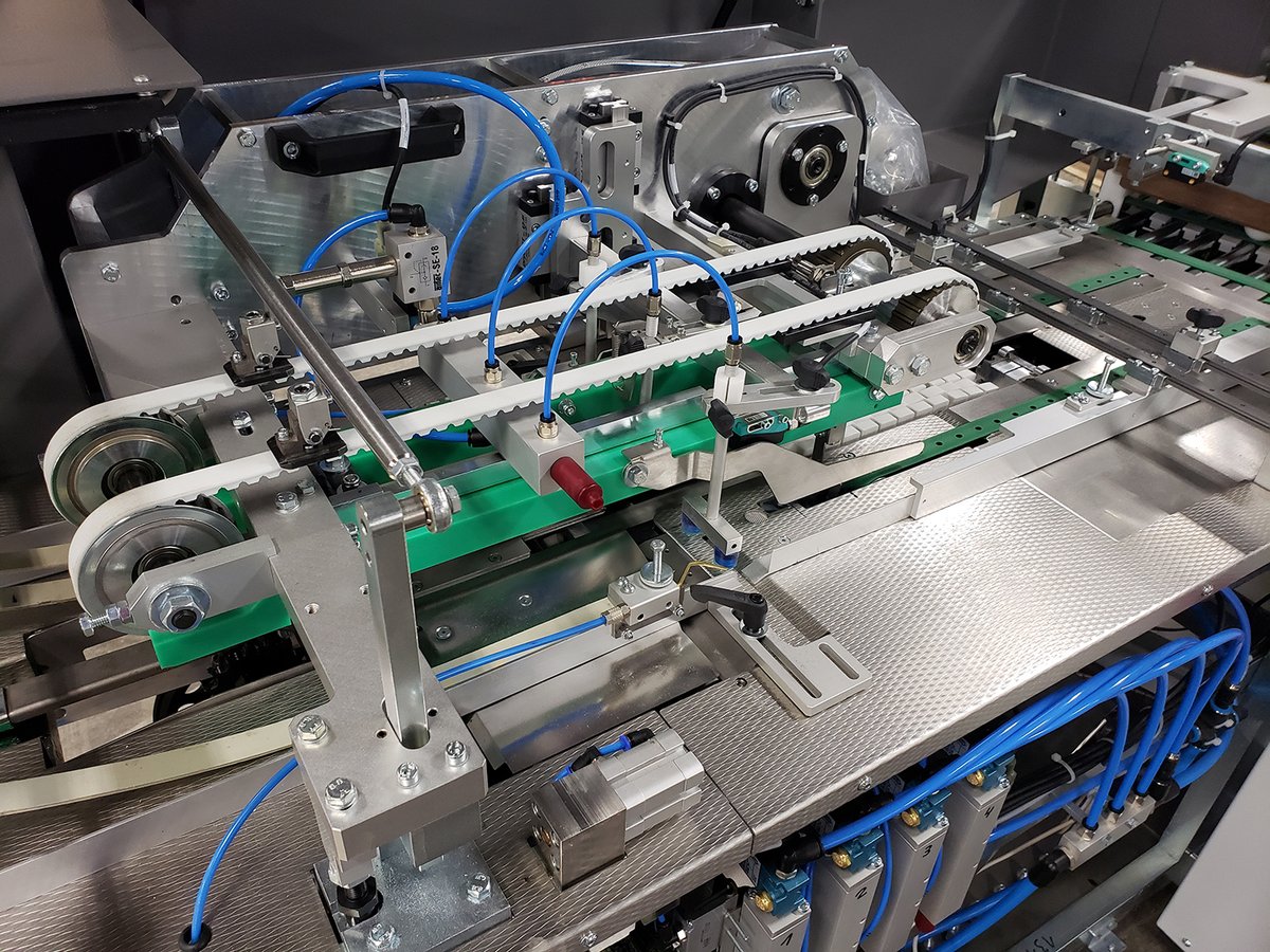 PG_Rochester's tweet image. Direct Mail printing with high-tech equipment located in-house, Intelligent inserting with up to four inserts, Five-way personalization, acquire targeted lists for your audience, your #campaign delivered quickly &amp;amp; efficiently, high-volume printing, #accuracy, &amp;amp; #trackability.