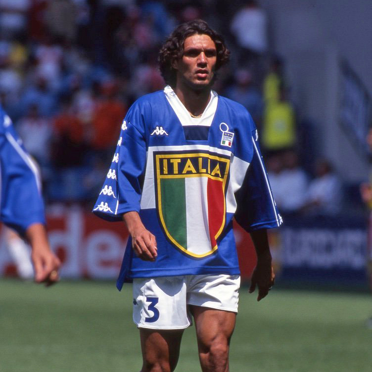 Misverstand thema hoofd Classic Football Shirts on Twitter: "Happy Birthday Paolo Maldini Here he  is in one of the greatest training shirts we've ever seen, and we've  managed to get one for our collection! The