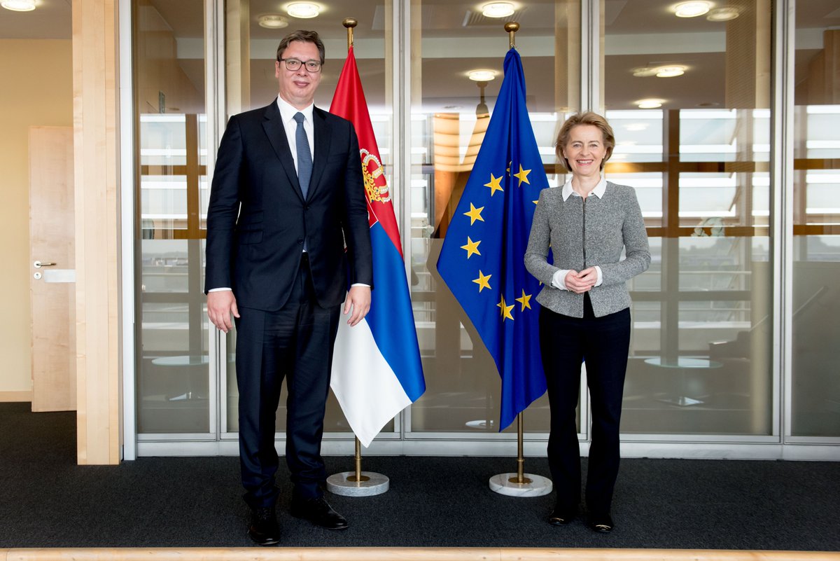 vonderleyen's tweet photo. Thank you for the good discussion @predsednikrs. After the elections, a broad dialogue with all political forces is needed to move ahead with reforms needed to bring Serbia🇷🇸 closer to the EU. The dialogue with Kosovo is key. We will also support Serbia’s post-pandemic recovery. https://t.co/a1pYcb0b5a
