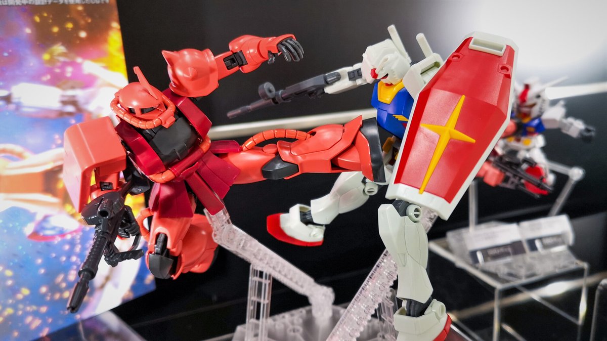 The Gundam Base 東京店情報 Hg 1 144 シャア専用ザクii Hg 1 144 メッサ F01型 Sdガンダムクロスシルエット Rx 78 2 ガンダム シャア専用ザクii 7月発売の3アイテムが本日より展示開始 最新フォーマットで生まれ変わった名機から 最新作の機体まで
