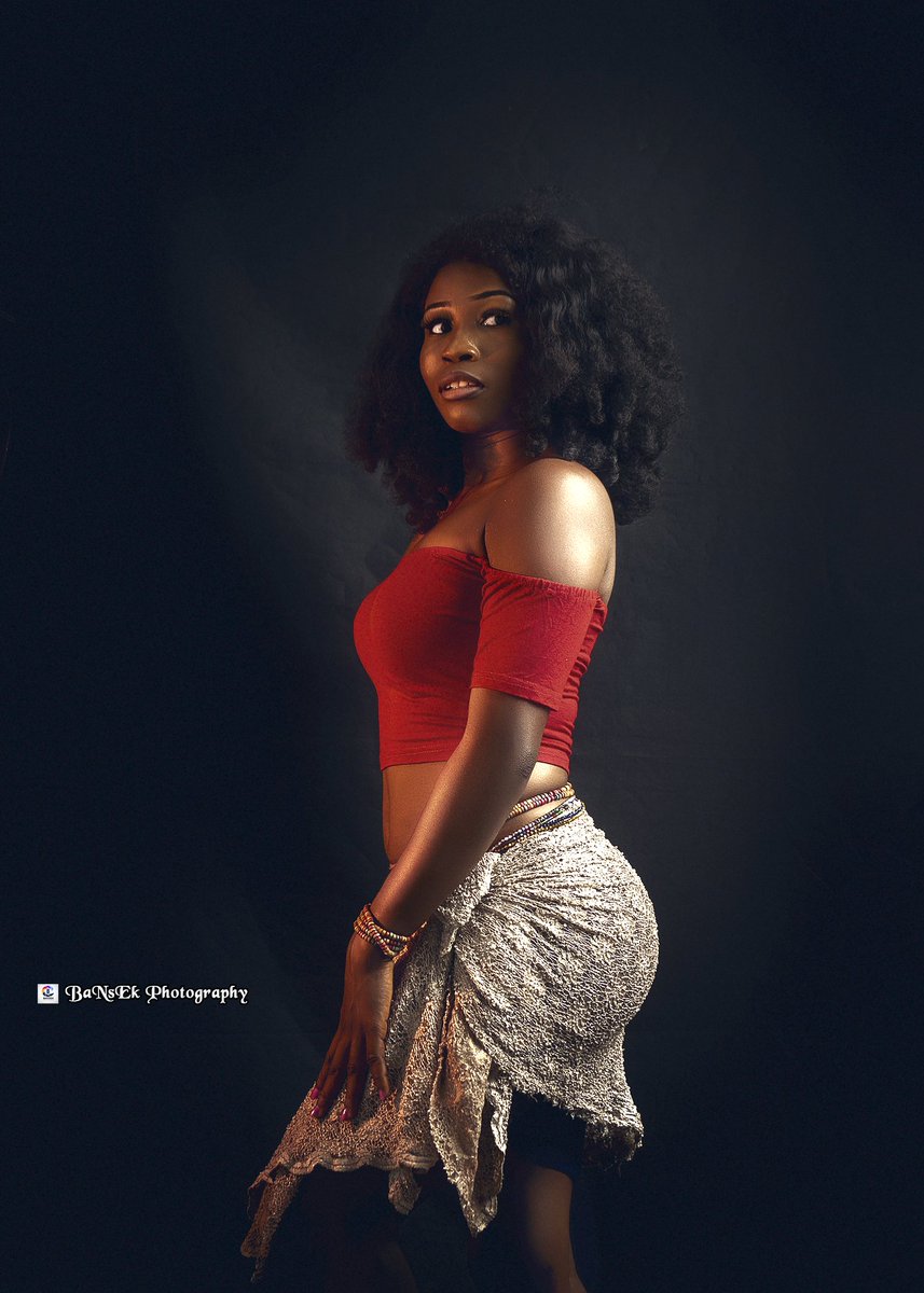 bjs4bansek's tweet photo. A Caribbean Girl* Lens on BELLA, BaNsEk shot IT. #BaNsEkPictures #BaNsEkstudio #BaNsEkphotography #Artkwork #CaribbeanGirl #Melanin #BlackBeauty #huspuppi https://t.co/Gg3T3mQqsc