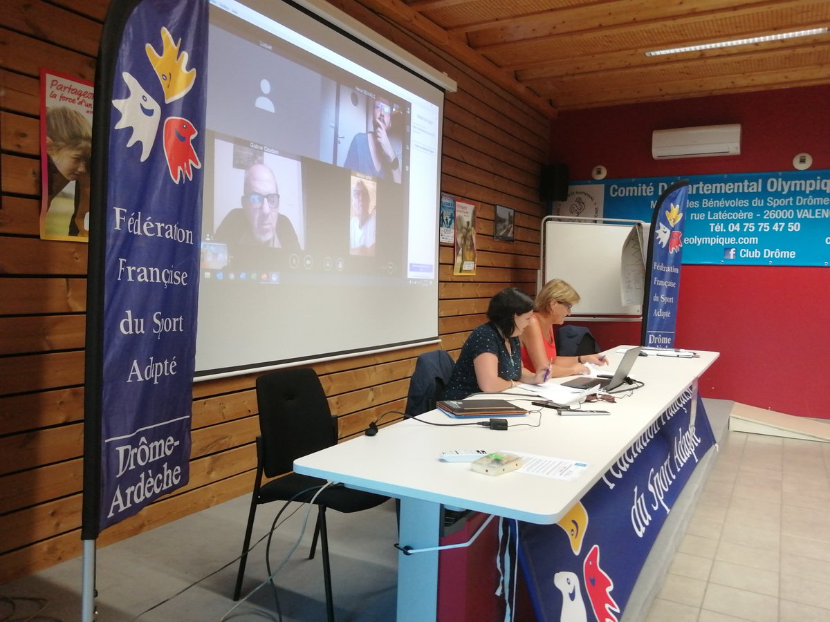 Sportadapte2607's tweet photo. La préparation du #ChampionnatFranceFootball7SA2021  vient de débuter. Hier soir avait lieu le premier #COL.
Merci aux personnes qui nous soutiennent @VilledeValence @ValenceRomans @La_drome @auvergnerhalpes @DDAFOfficiel ...
"Seul on va plus vite, Ensemble on va plus loin." https://t.co/XBhVxOndsr