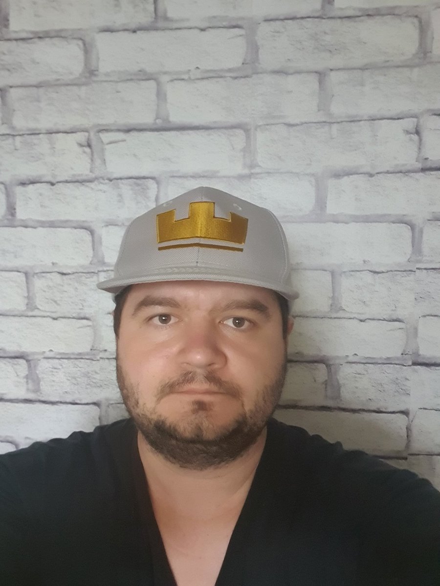 dani_unss's tweet photo. My Monarch Gear is always with me. Wearing everywhere my Hat, T Shirt and Sweatshirt. Thank you Monarch Fam
@Monarchtoken @RobertBeadles
#Monarch #MonarchFam https://t.co/zThWIC4KaD
