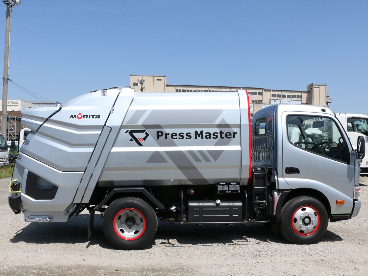 プレスマスター