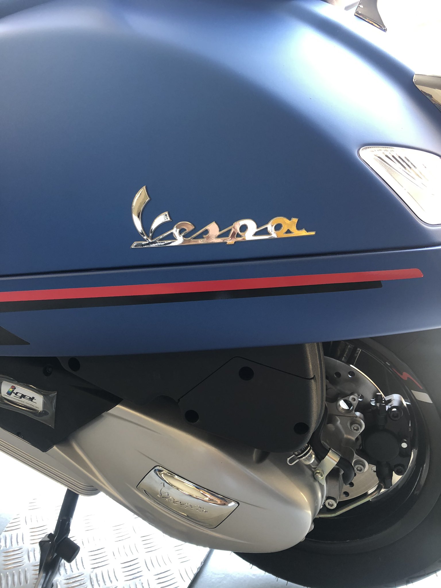 Motos azul online mate