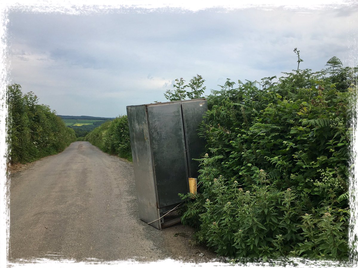 sararaine2's tweet photo. Who in their right mind would think it is acceptable to dump a commercial fridge in a nice country lane? 😡 https://t.co/LyoXVLYt3j