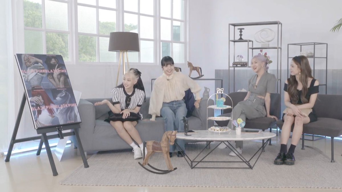 EonnaKim's tweet photo. #BLACKPINK https://t.co/7t8mPqKDWN