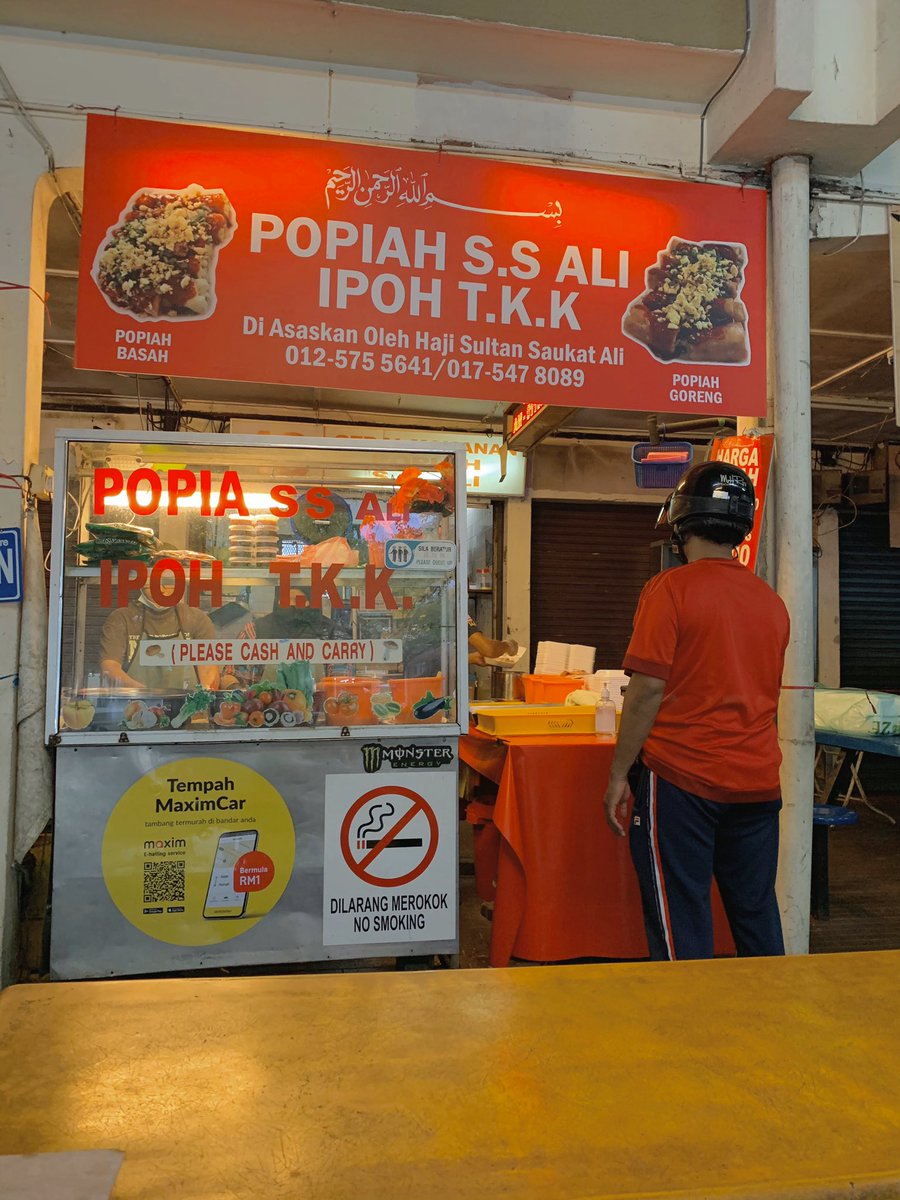 Popiah SS Ali Dari kecil family i suka popiah ni.  Terdapat dua jenis. Popiaj basah dan goreng ABC sedap walaupun tak ada buah-buah.  Yang pasti sedapRECOMMENDED 