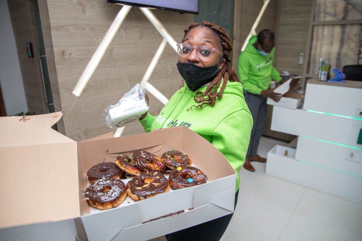 theminthub's tweet photo. Who wants donuts? ..... It's Mint Friday!!

Special Shoutout to our "#sweetness" service provider
Joli SAN Creations.

Can't wait to bring back #MintFridays

#minthub #coworking #officespace #covidready #newnormal #workspaceske https://t.co/X769bvrxFI