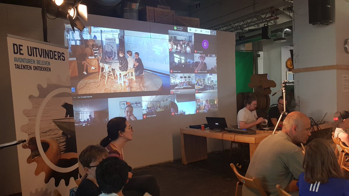 De finale van De Uitvinderswedstrijd. Vanaf in een corona-proof setting <a href="/Ontdekfabriek/">De Ontdekfabriek</a>. De klasgenoten van de finalisten zijn er live bij!