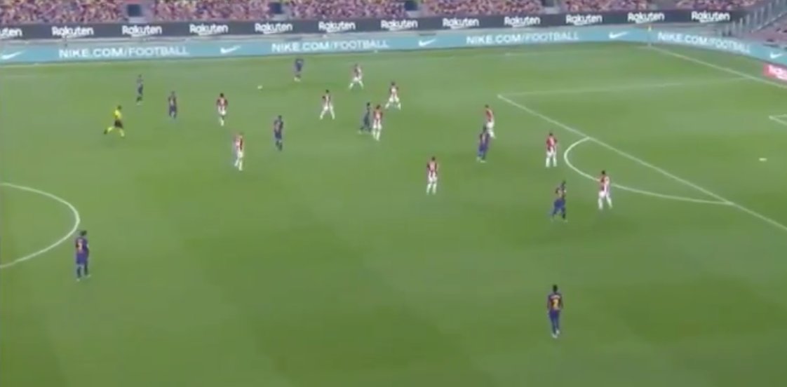 On Semedo’s static positioning:Folks may say he’s providing “width” or holding “shape,” but during possession->attacking phase, it’s the wrong time to do it (where it is right is on defensive transition and counter attacks). Athletic already defend well as a 244 unit,