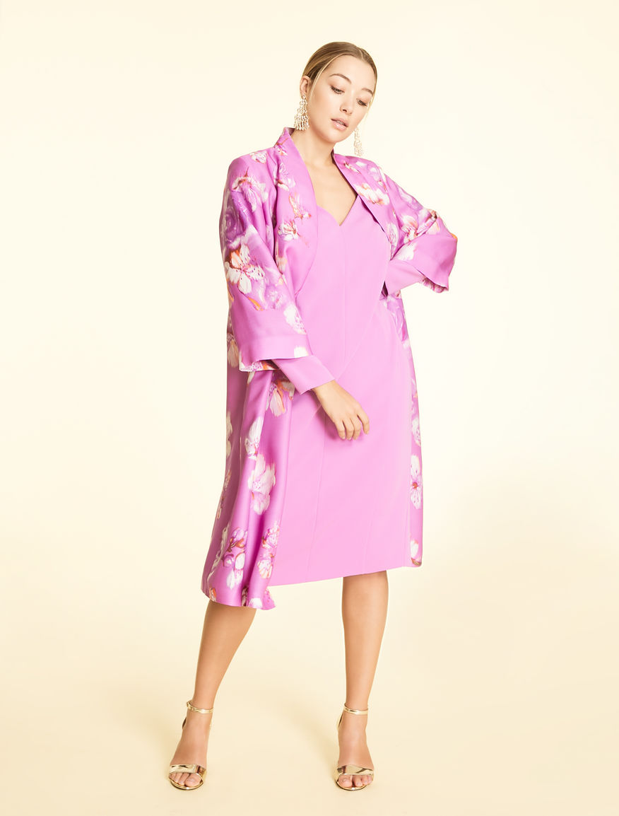 BeigePlus's tweet photo. Nothing like beautiful clothing to brighten your Friday! The sunshine is shining and our wardrobes are ready for summer. Shop now - https://t.co/eWuAONEf19 #beigeplus #london #highendfashion #luxuryfashion #marinarinaldi https://t.co/DXqGLIeyCX