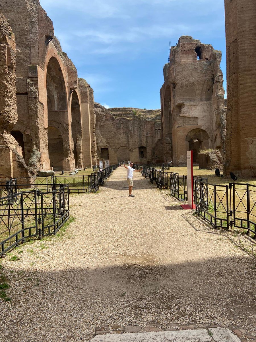 thecouple_ad's tweet photo. Walk through the Terme Di Caracalla un Rome 🔝🔝 #morning #loveislove #love #walk #follow #Likee #like https://t.co/AmAixNqZ2o