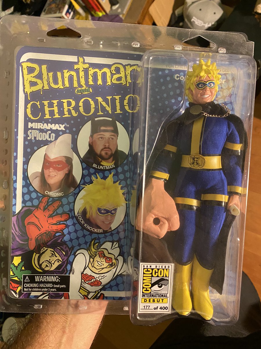 LeviLak3rz24's tweet photo. Where’s #bluntmanandchronic when we need them most?! Muthafukkas probably out gettin high somewhere! #cockknocker is in the muthafukkin hizzzzouse!!! @HamillHimself @thatkevinsmith @jaymewes #sdcc #177 of 400! #viewaskew #jayandsilentbob #jayandsilentbobstrikesback #kevinsmith https://t.co/XOxvxoqQj8