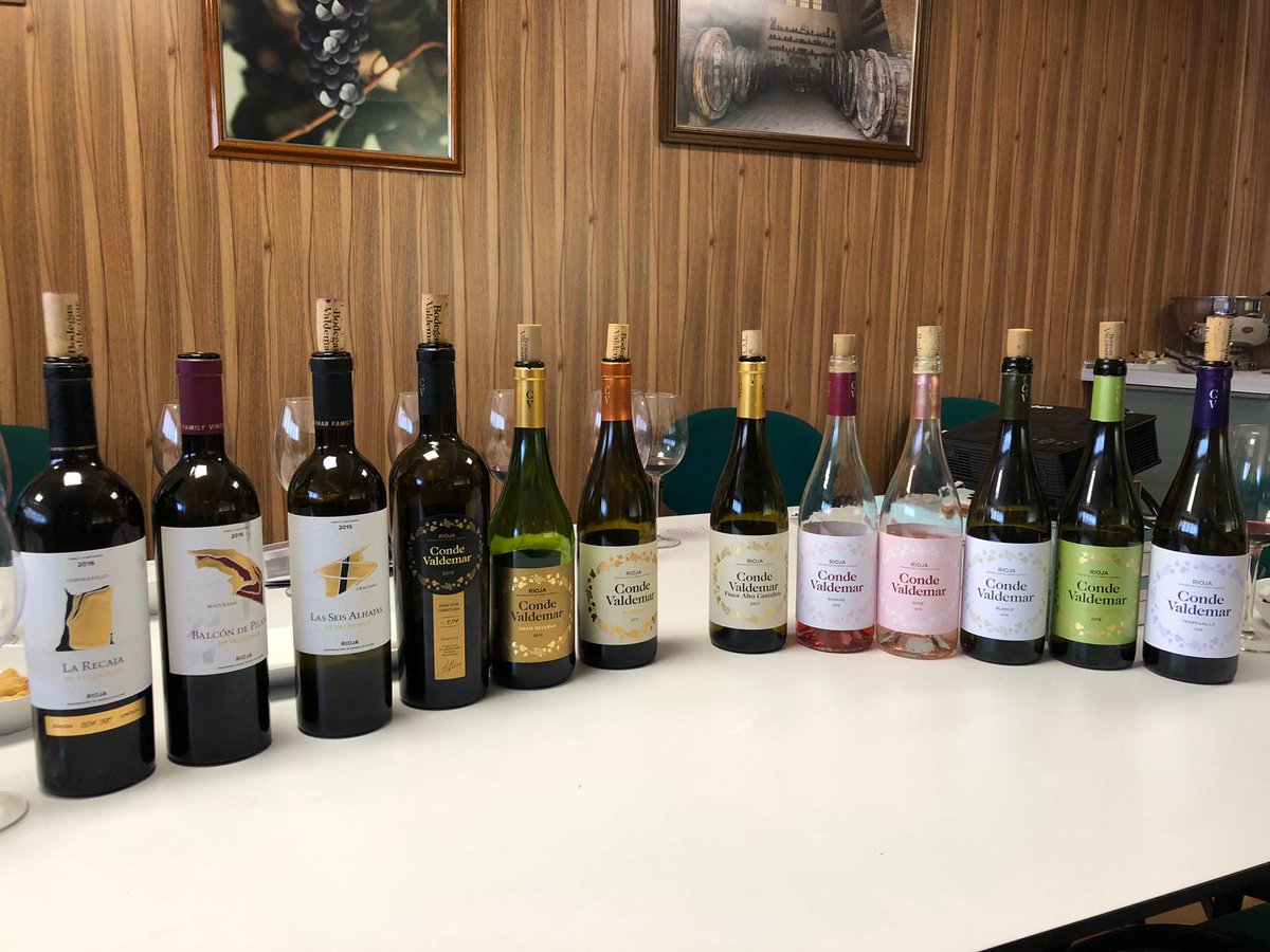 Cada cierto tiempo hacemos unas catas internas para seleccionar los mejores vinos para nuestros clientes, vinos que podréis disfrutar en los mejores restaurantes de Madrid. #madridfoodie #restaurantes madrid #madridfoodguide
