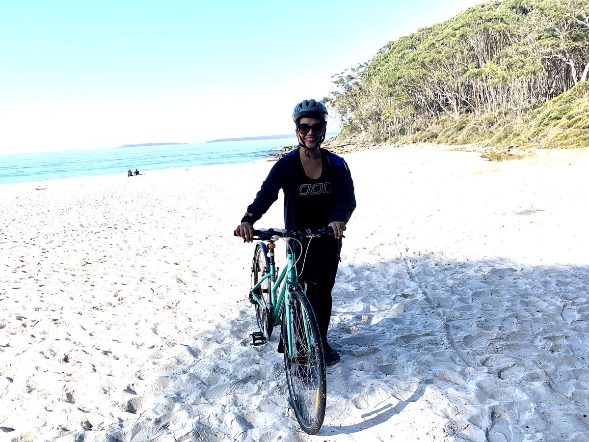 Dr_NadZ's tweet photo. BEFORE face planting in the middle of the road. Doc says Iโll live! #MAR920 #tryingtobeactive #terribleonbikes ๐ด๐ผโโ๏ธ https://t.co/cznBqBXRYE
